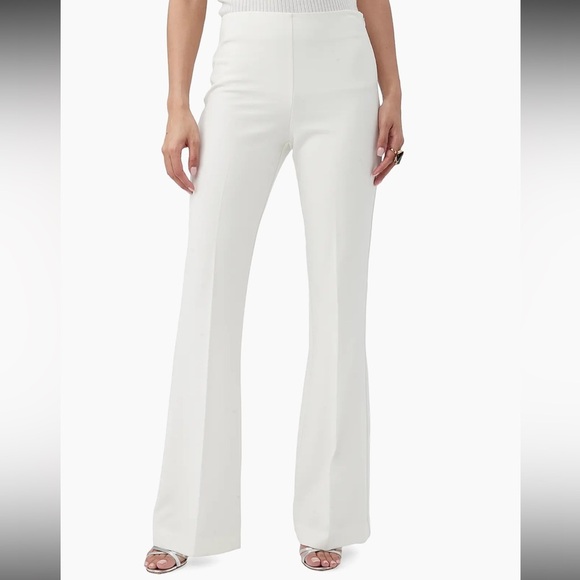 NWT Trina Turk Lancelot White Flare Pants with Modern Silhouette Size 4 - Picture 1 of 11